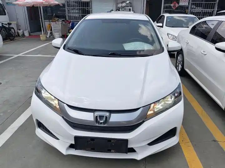 2017 China Used Car Export Available 2