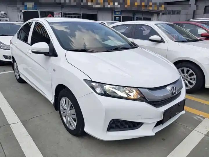 2017 China Used Car Export Available 3