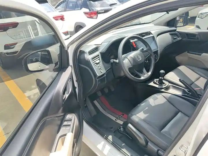 2017 China Used Car Export Available 14
