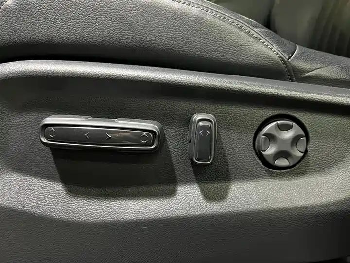 2020-2025 Honda Breeze, Hybrid & Gasoline Cars Available 8
