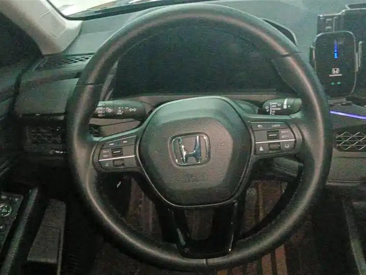 Gasoline Hybrid Used Car Export 14