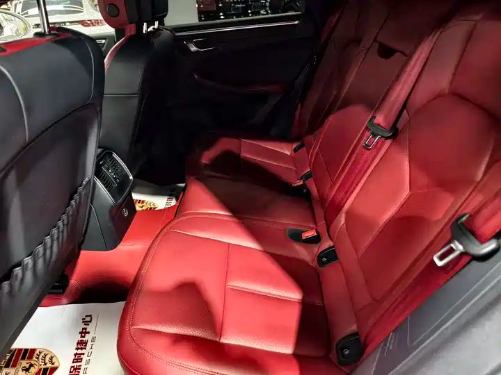 Premium 2016-2025 Porsche Macan Luxury SUV On Sale 6