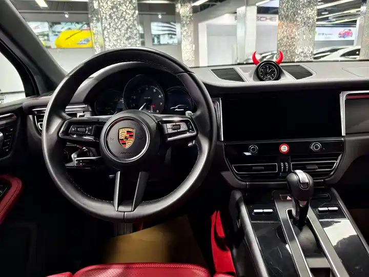 Premium 2016-2025 Porsche Macan Luxury SUV On Sale 9