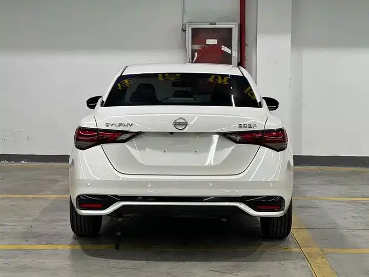 2016-2026 NISSAN Sylphy Cars From China For Overseas Market 5