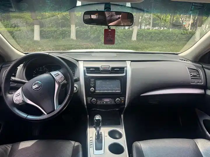Popular Nissan Teana Ready for Shipment 7