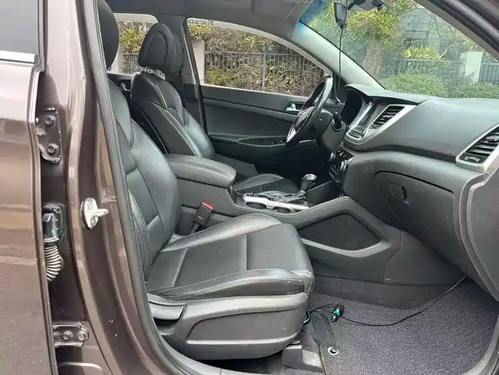 1.6T DCT 2WD Smart Trim 8