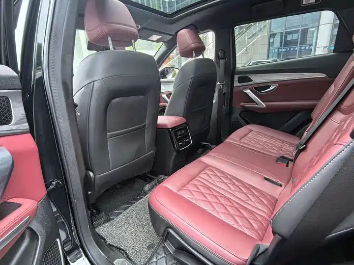 1.5T DCT Champion PRO 7-Seater | Used Car Export from China, Custom Available 8