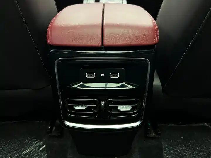 Warrior PLUS 1.5T DCT, 7-Seater | China Used Car Export, Customization Supported 15