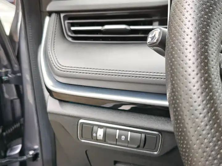 1.6T DCT Warrior, 7-Seater | China Used Car Export 13