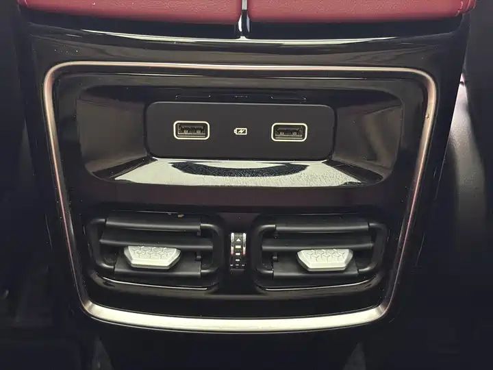 1.6T DCT Warrior, 7-Seater | China Used Car Export 18