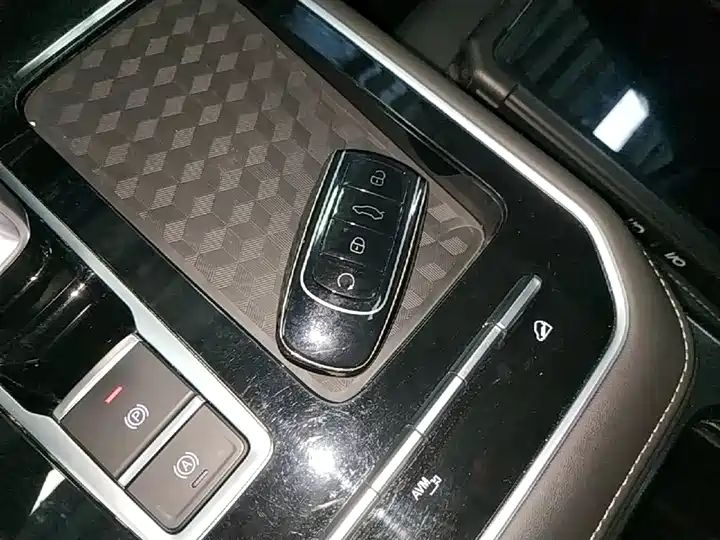 Chery Tiggo 8 2025 230TCI Automatic Luxury 5-Seater Excellence Edition 8