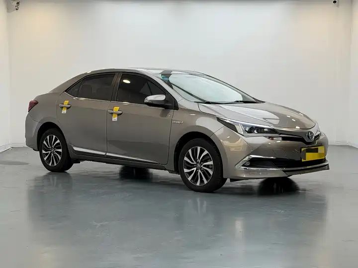 2016 Toyota Corolla Dual Engine 1.8L E-CVT Elite (Hot Item) 3