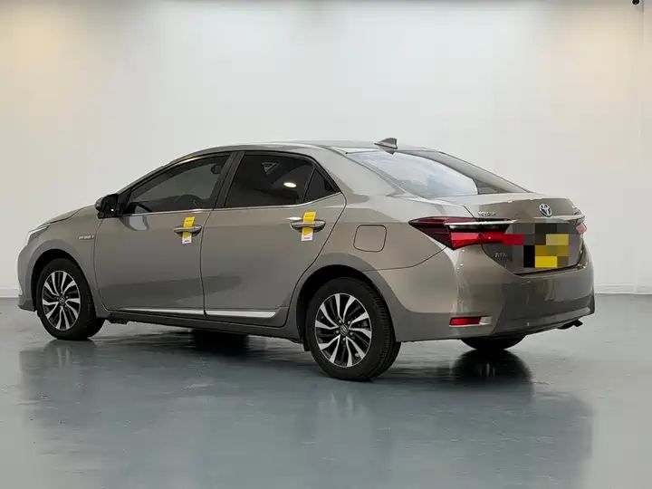 2016 Toyota Corolla Dual Engine 1.8L E-CVT Elite (Hot Item) 5