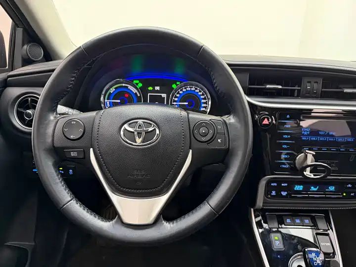 2016 Toyota Corolla Dual Engine 1.8L E-CVT Elite (Hot Item) 10