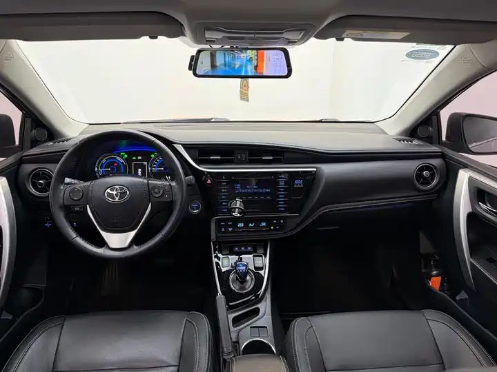 2016 Toyota Corolla Dual Engine 1.8L E-CVT Elite (Hot Item) 11