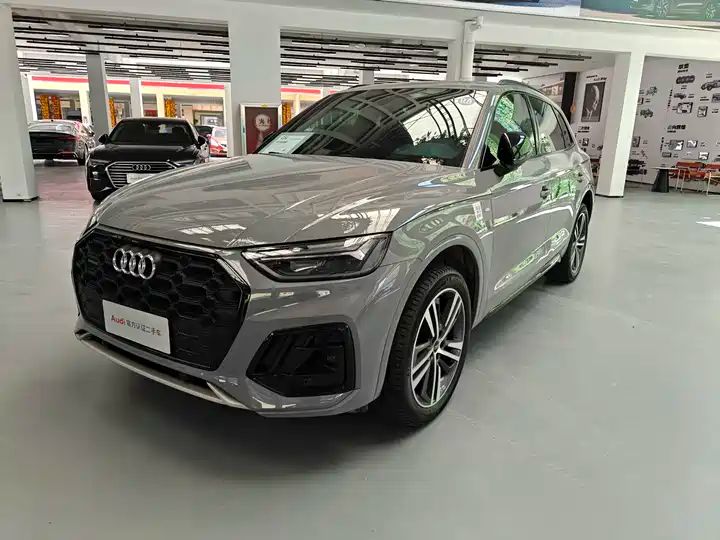 40 TFSI Luxury Dynamic | China Used Car Export 1
