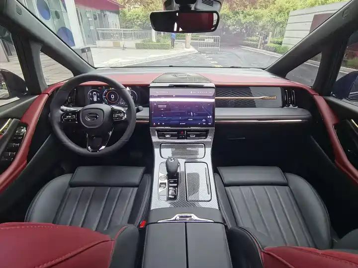 Master Series Super Hybrid Luxury MPV, Premium Second Hand Chinese Business MPV Wholesale for Export 10
