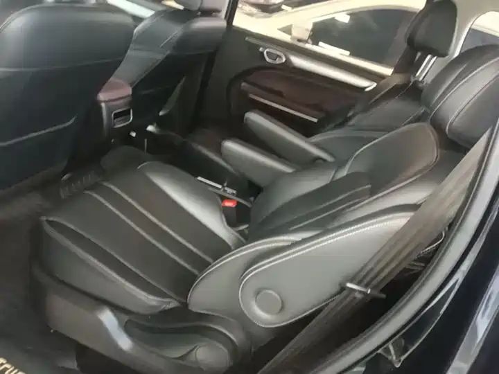 PRO 270T DCT Luxury MPV, Cost-effective Second Hand Chinese Family MPV Wholesale for Export 13