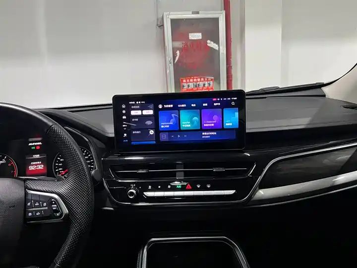 1.5T Auto City Version, Popular Compact Used SUV Export from China 14