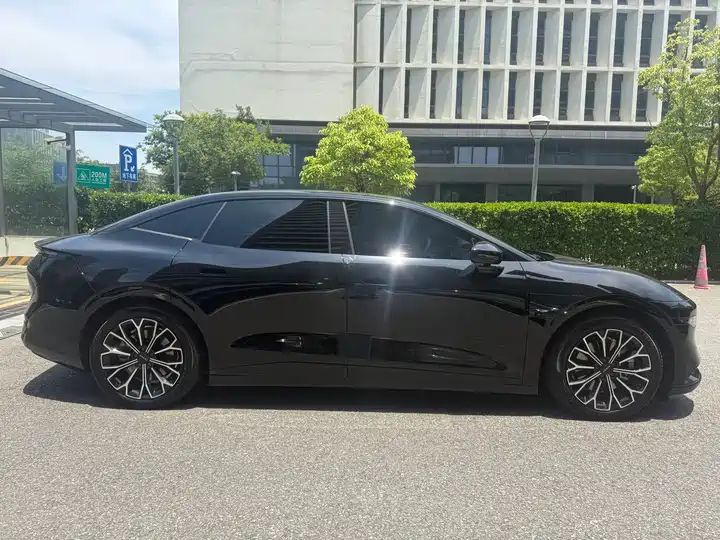 Enhanced Version 75kWh | Used EV Export from China 3