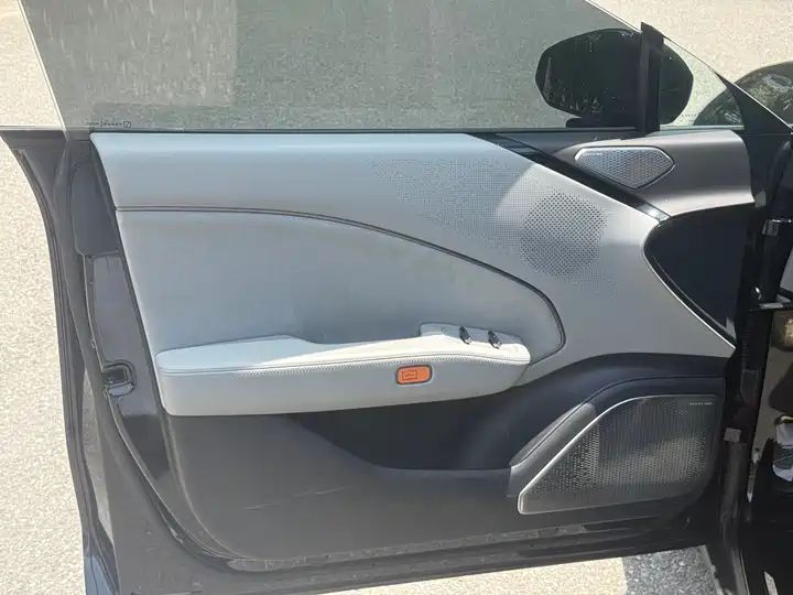 Enhanced Version 75kWh | Used EV Export from China 5
