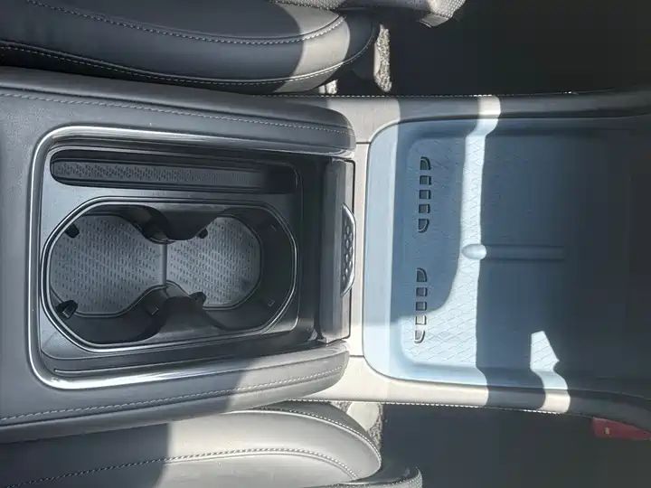 Enhanced Version 75kWh | Used EV Export from China 11
