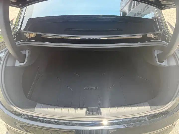 Enhanced Version 75kWh | Used EV Export from China 28