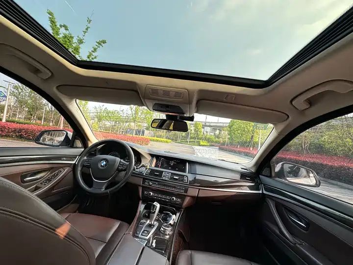 Luxury Design Package | Used Sedan Export from China 8