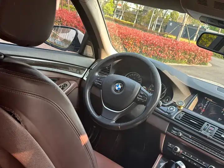 Luxury Design Package | Used Sedan Export from China 9