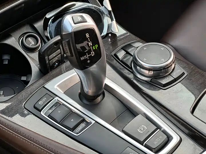 Luxury Design Package | Used Sedan Export from China 10