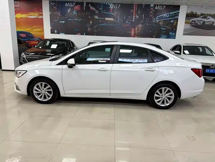 15S Automatic Leading Edition | Used Car Export from China 2