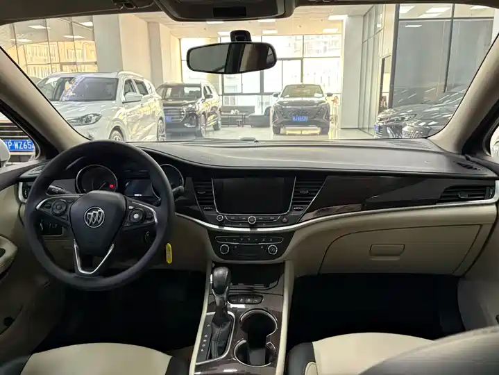 15S Automatic Leading Edition | Used Car Export from China 7