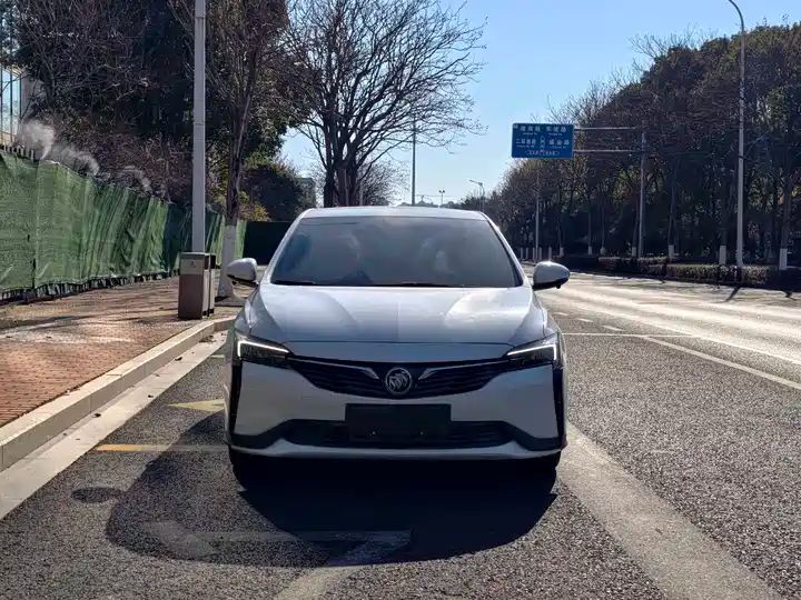 Plug-in Hybrid Intelligent Fashion Edition | Used New Energy Car Export from China 1