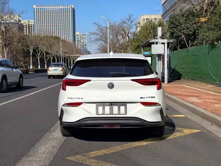 Plug-in Hybrid Intelligent Fashion Edition | Used New Energy Car Export from China 4