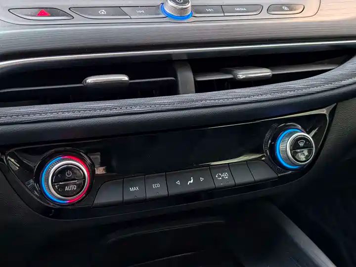 Plug-in Hybrid Intelligent Fashion Edition | Used New Energy Car Export from China 11