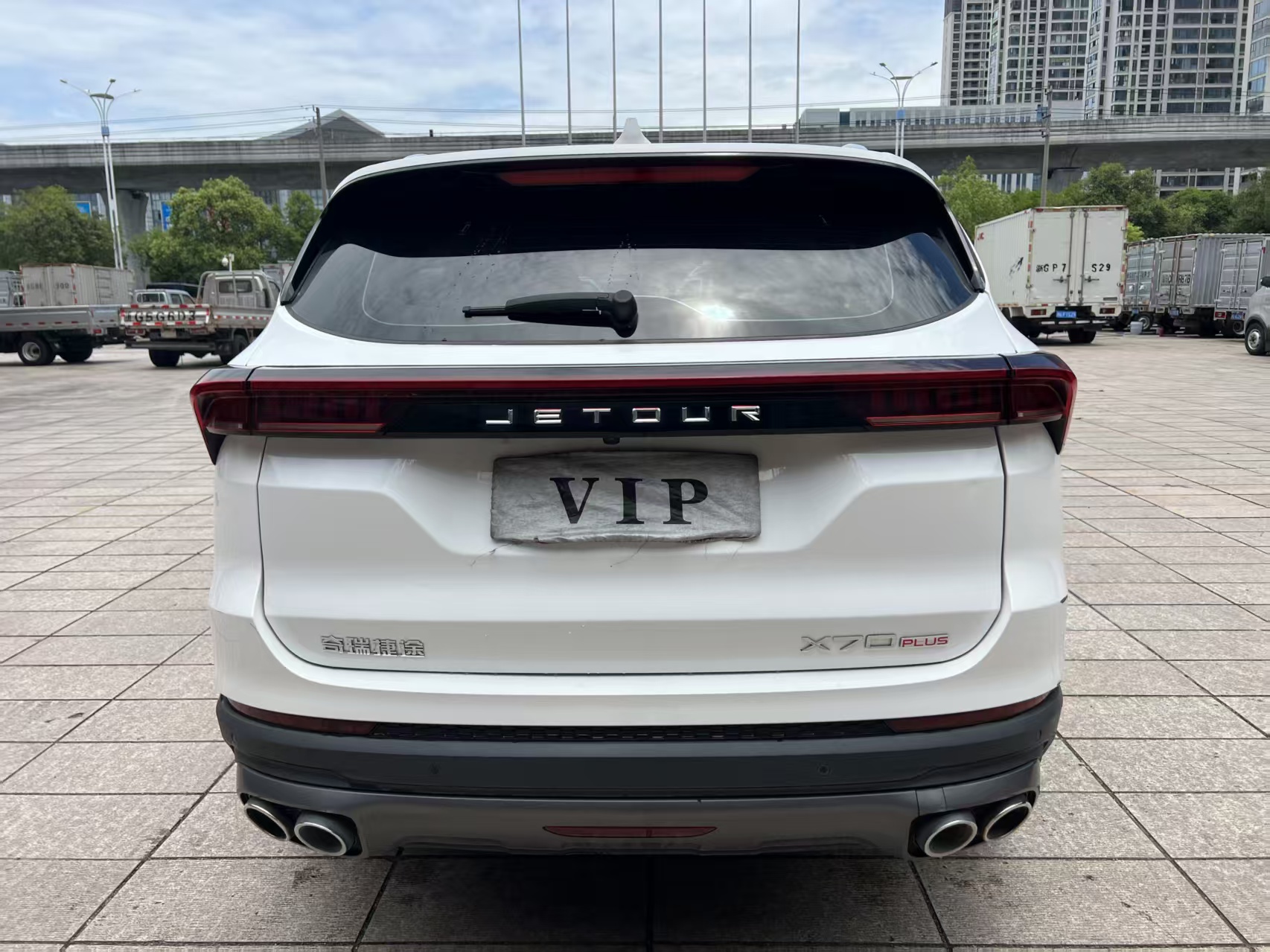 1.5T DCT Mountain 5-Seater | Used SUV Export from China 1