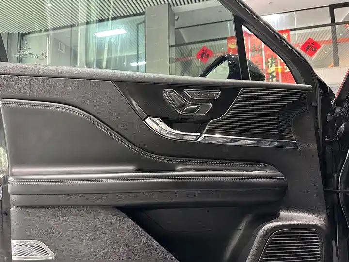 2.0T 2WD Premium Trim, Export Available from China 4