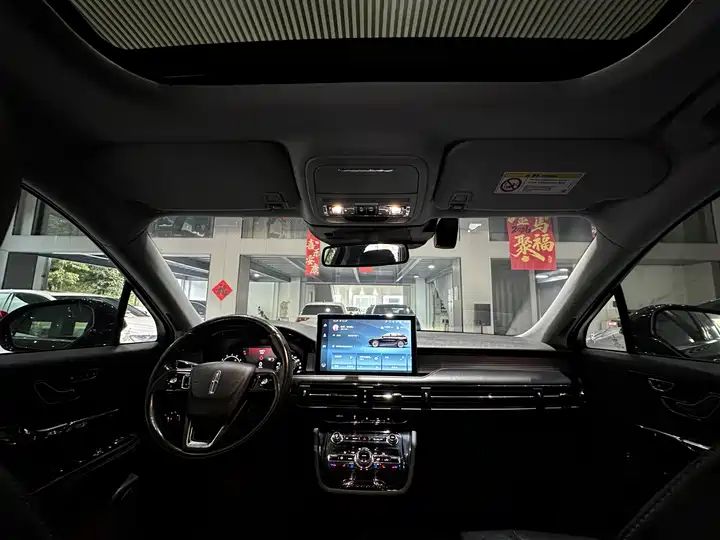 2.0T 2WD Premium Trim, Export Available from China 13