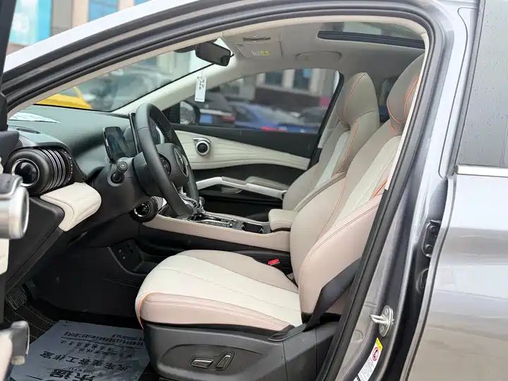 Champion Edition 430KM Beyond Version Used Car for Export 7