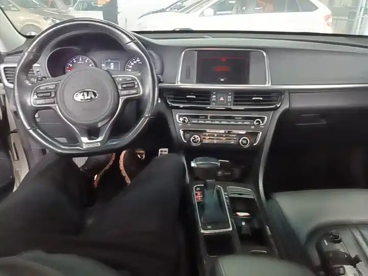 Automatic LUX Used Car for Export 6