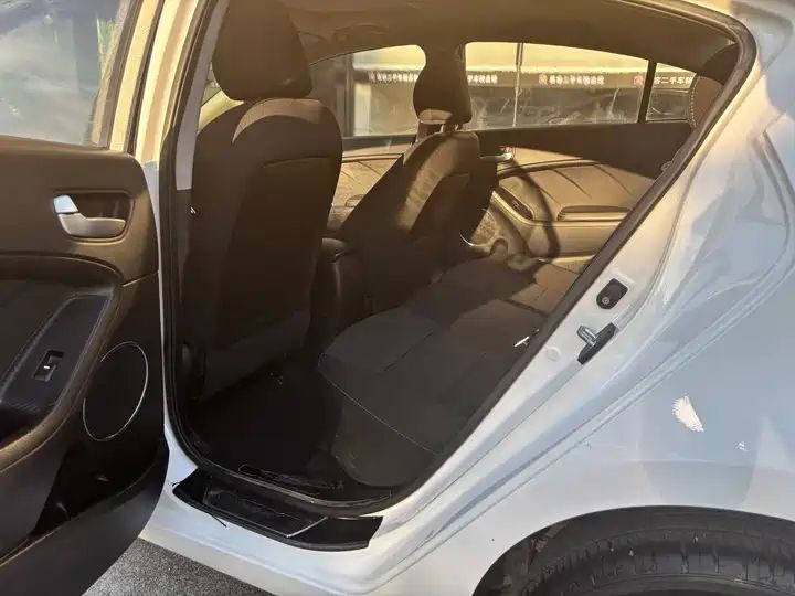 Automatic GLS Used Car for Export 5