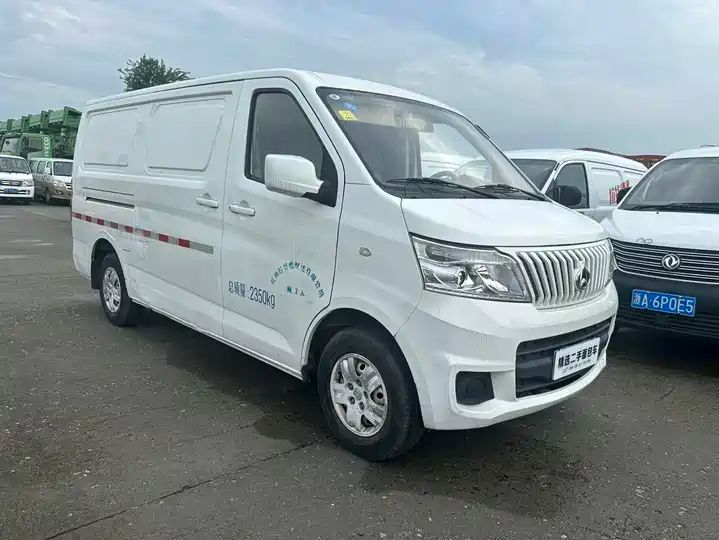 2018 1.5L Comfort High-roof Van Double Door 4G15S Used Car for Export 1