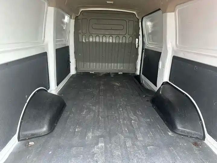 2018 1.5L Comfort High-roof Van Double Door 4G15S Used Car for Export 9
