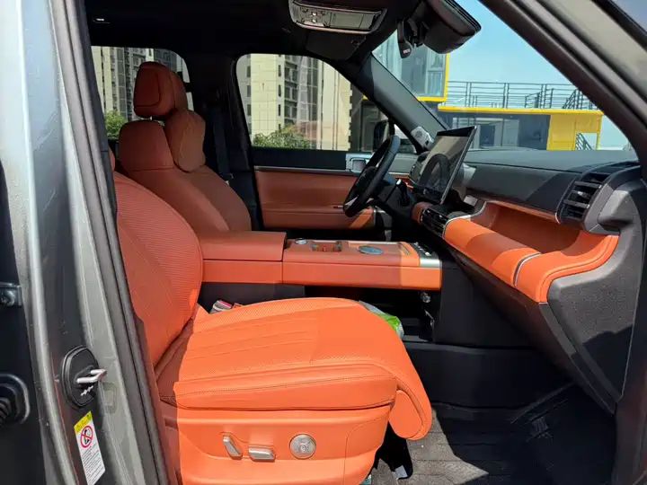 190KM AWD Ultra PHEV SUV | China Export 8