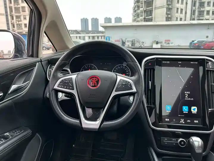 Automatic Smart Premium 7-Seater | Used Car for Export 14
