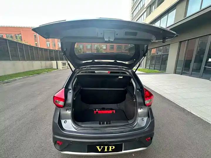 1.5L Automatic Elite | Used Car for Export from China 9