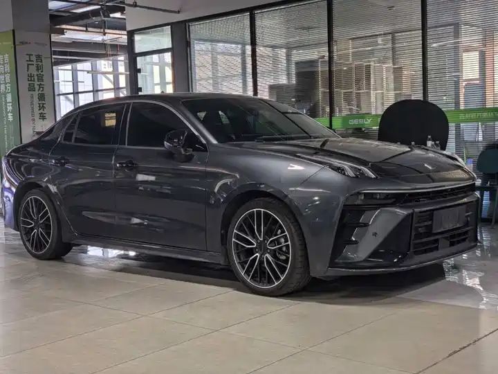 2.0TD DCT Champion Edition Pro Left Hand Drive Gasoline Sedan China Second Hand Car Export