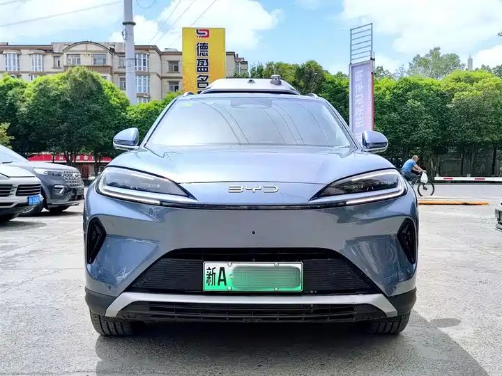 DM-i 150 Navigator Plus Left Hand Drive Hybrid SUV | China Used Car Exporter Shipping to African Countries