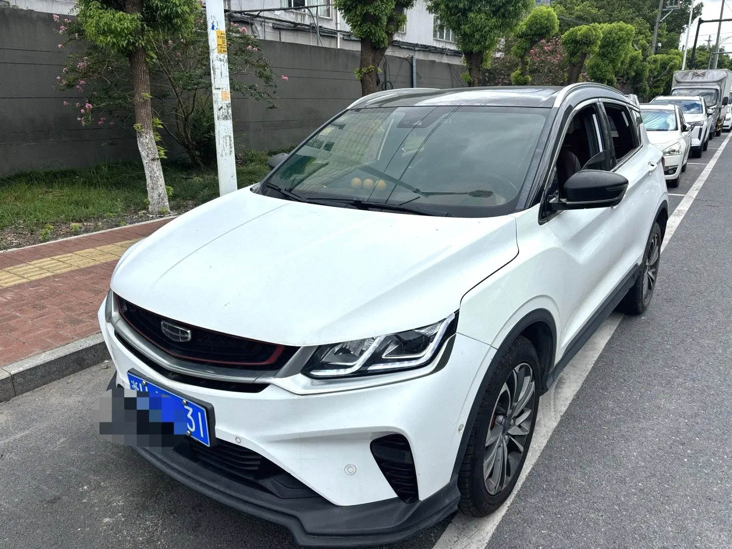 1.5T 260T Sport LHD Compact SUV Export From China To Ghana Nigeria Ivory Coast Benin