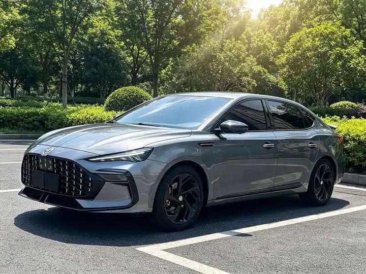 1.5T Automatic Luxury LHD | Chinese Second Hand Car Export to Ghana, Algeria, Nigeria